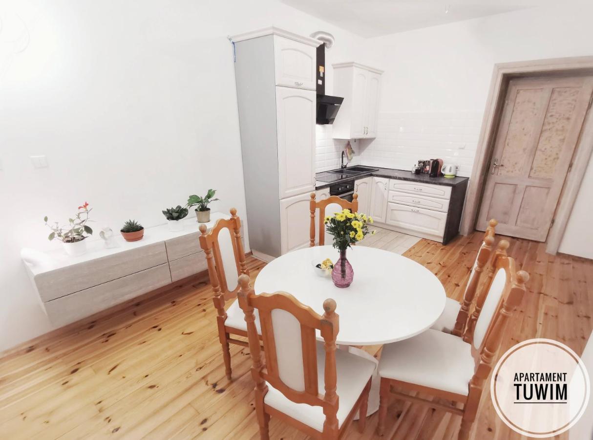 Apartament Tuwim Przemyśl Eksteriør billede